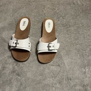 MIA Women's White Buckle Sandals